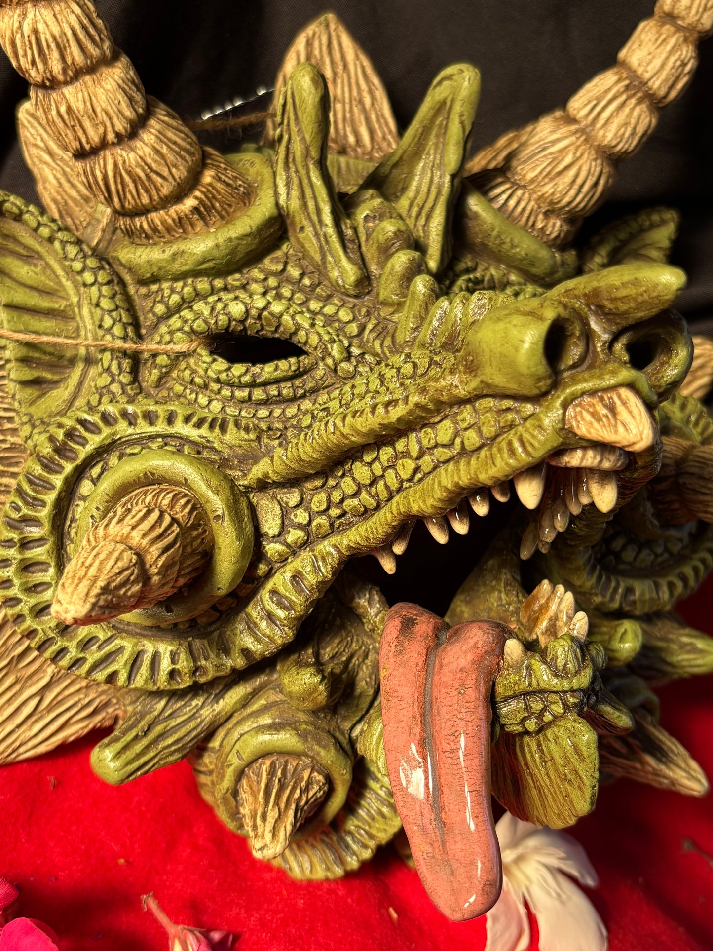 Large dragon wall trophy