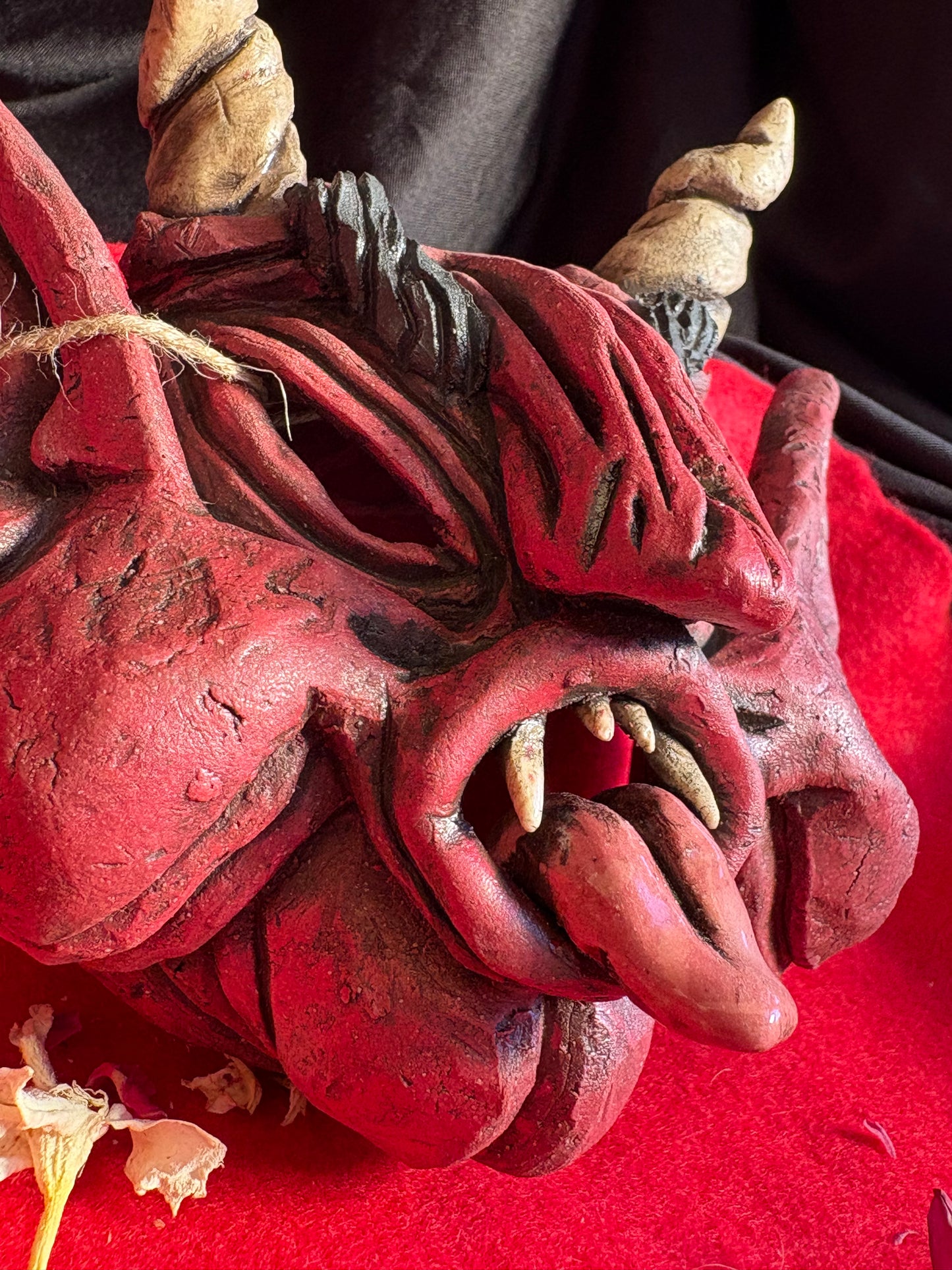 Lil imp mask